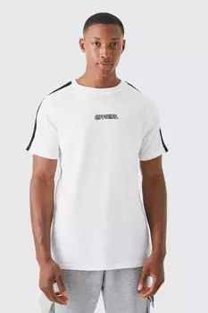 Официальная футболка с принтом и лентой Boohoo, белый