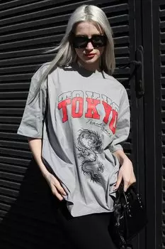 Окрашенная серая женская футболка с круглым вырезом с принтом MG1771 MADMEXT