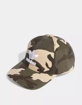 Оливковая кепка с камуфляжным принтом adidas Originals