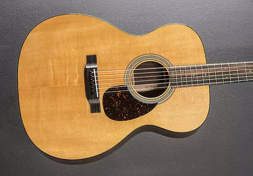 ОМ-21 Martin OM-21