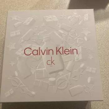 Подарочный набор Calvin Klein One 2022