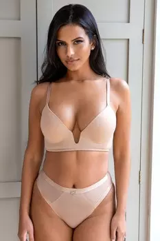 Определения бюстгальтера пуш-ап с глубоким вырезом низкой спинкой и косточками Pour Moi, бежевый