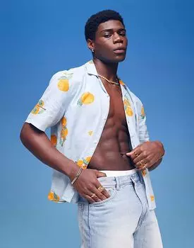 Оранжевая льняная рубашка с короткими рукавами Hollister с принтом в разноцветном цвете