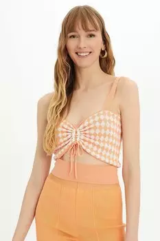 Оранжевая трикотажная майка с ромбовидным узором и шнуровкой SWA4255OR Sherin