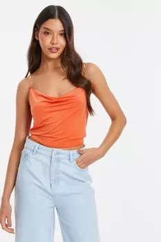 Оранжевый укороченный топ с цепочкой и воротником-хомутиком QUIZ Clothing