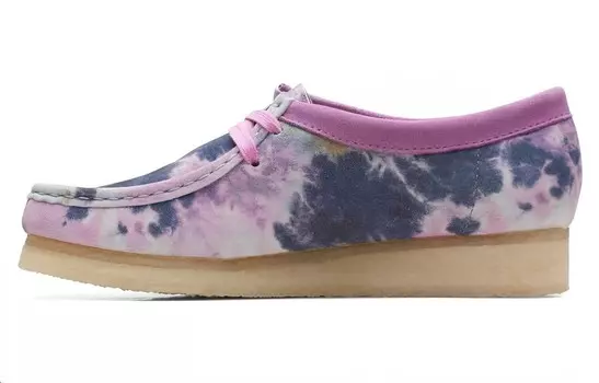 Оригинальные женские ботинки Wallabee Multi Tie Dye Clarks