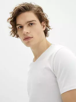 Основная хлопковая мужская футболка с v-образным вырезом и коротким рукавом LCW Casual