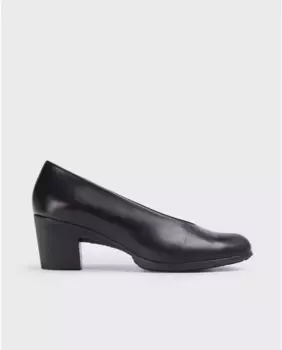 Остроконечные кожаные женские туфли Wonders, черный