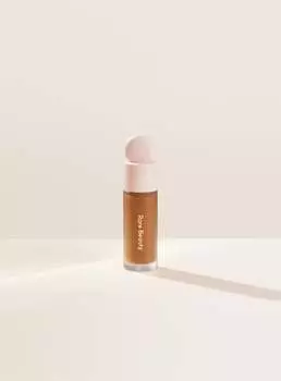 Осветляющий консилер Liquid Touch Rare Beauty, цвет 430w/medium deep with warm olive undertones