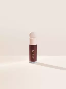 Осветляющий консилер Liquid Touch Rare Beauty, цвет 550c/deep with cool neutral undertones