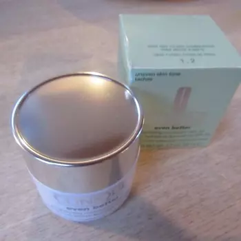 Осветляющий увлажняющий крем Even Better Spf20, 50 мл, Clinique