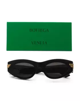 Овальные солнцезащитные очки 53 мм Bottega Veneta, черный