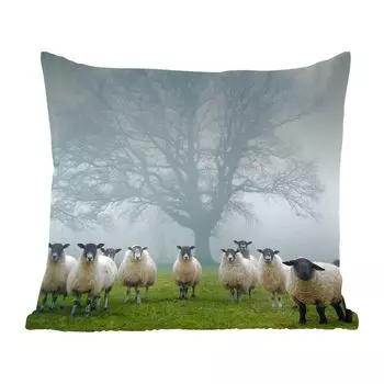 Овцы MuchoWow - стадо овец в тумане - 50x50 см - чехлы на подушки - украшение - спальня