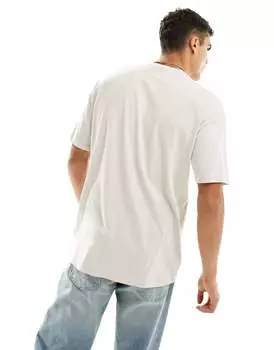 Оверсайз-футболка New Look с камнем