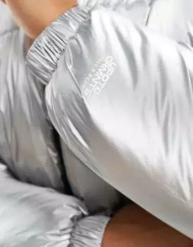 Оверсайз-пуховик Pull&Bear серебристого металлика