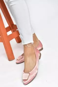 P726776304 Женские балетки из пудровой атласной ткани Fox Shoes