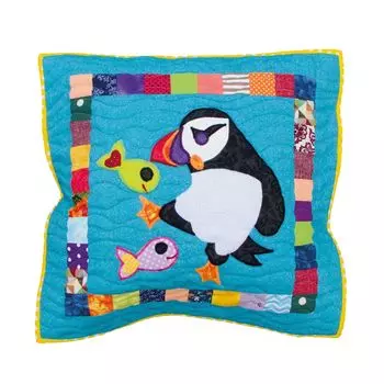 Пэчворк - детская наволочка - Пингвин Папучалек 48 х 48 см Handy Pets