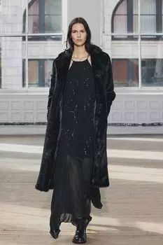 Пальто из искусственного меха ZARA, черный