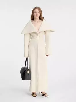 Пальто с драпированным воротником JACQUEMUS The Caruso coat, белый