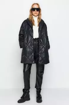 Пальто TRENDYOLMLLA, черный