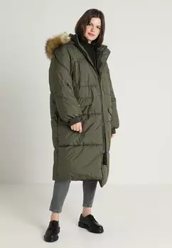 Пальто Urban Classics Curvy, бежевый
