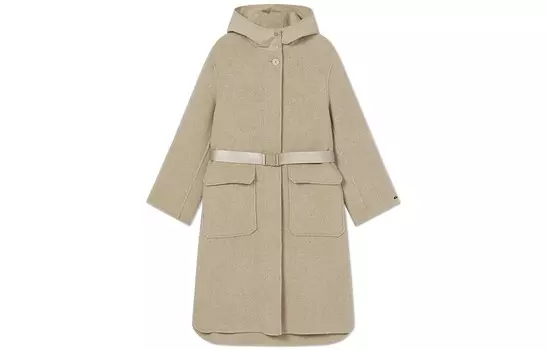 Пальто женское Lacoste
