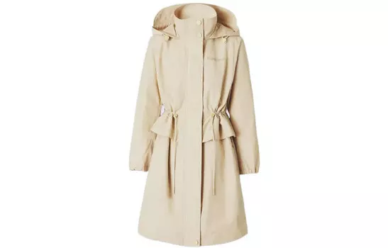 Пальто женское светло-каменного цвета Burberry
