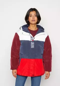Пальто зимнее Tommy Jeans, белый