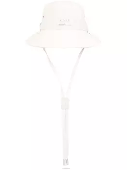 Панама с логотипом AMI Paris