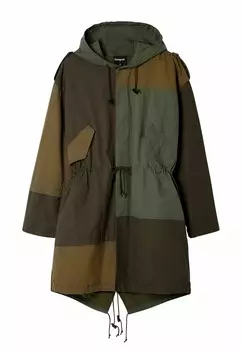 Парка Desigual, зеленый