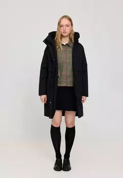 Парка Lyn Mazine, черный