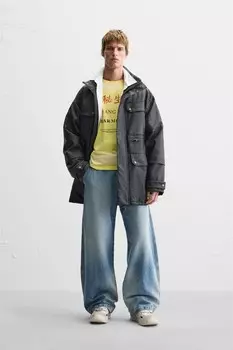 Парка с эффектом кожи и карманами ZARA, черный