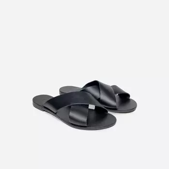 Парос сандалии Kayu, черный