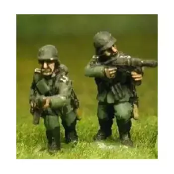 Пехота с пистолетами-пулеметами, WWII Miniatures - German (15mm) (Essex Miniatures)