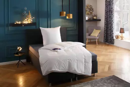 Перьевое одеяло Hanse by RIBECO "Йонас", 4 сезона, наполнитель 30% пух, 70% перо, чехол 100% хлопок, (1 штука), комфорт для сна круглый год! 135х200 см, белый