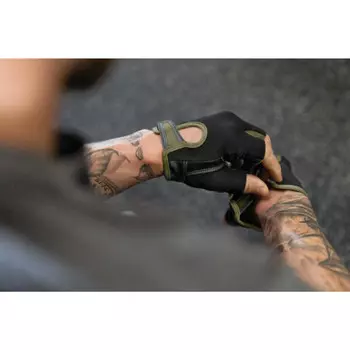 Перчатки Сила Предвестника HARBINGER, зеленый