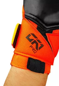 Перчатки TORWART GK1 PRO Reusch, цвет shock org saf yell blck