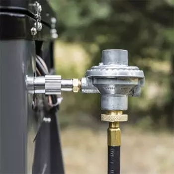 Переходник для шланга наливного резервуара Camp Chef, черный