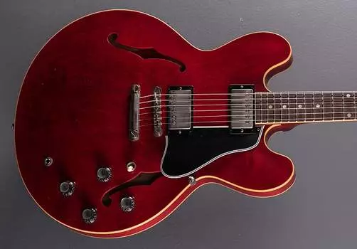 Переиздание ES-335 1961 года - Вишня шестидесятых Gibson ES-335 Reissue -