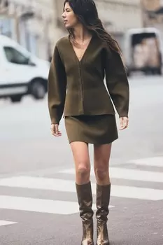 Пиджак из однотрикотажной трикотажной классики с приталенной талией ZARA, оливково-зеленый