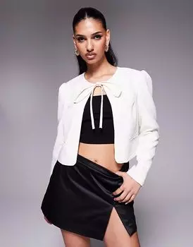 Пиджак River Island с завязкой спереди кремового цвета