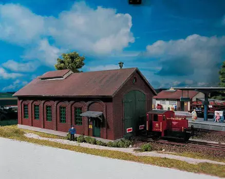 Пико, Локомотивное депо, Модель, 5+ Piko