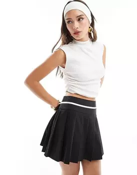 Pimkie – белый топ в рубчик с круглым вырезом и рюшами по бокам