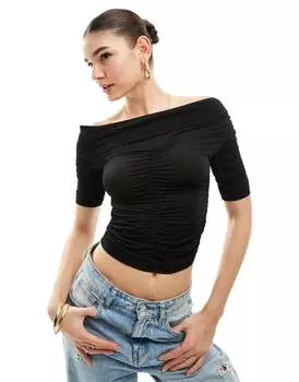 Pimkie – черный укороченный топ с открытыми плечами и рюшами