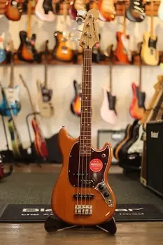 Пижама Fender Player Mustang Bass с грифом Pau Ferro 2020 — настоящее время — Aged Natural Player Mustang Bass PJ with Pau Ferro Fretboard