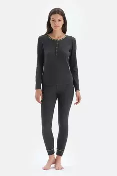 Пижама лаконичного дизайна с разрезом на пуговицах Dagi, серый