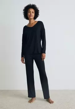 Пижама TIMELESS SENSUALITY Triumph, черный