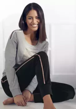 Пижама Vivance Dreams (2 шт.), с контрастными тесьмами, черный