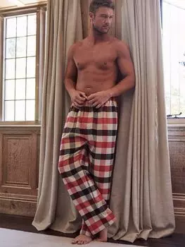 Пижамные брюки Shire Square из хлопка с начесом British Boxers, красный/черный