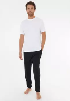 Пижамные штаны 3 PACK Threadbare, черный